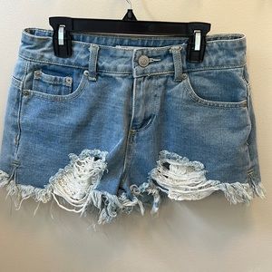 Hot Kiss High Rise Jean shorts women’s size 2
